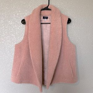 Anthropology Norla Canada Pink Vest Size M/L